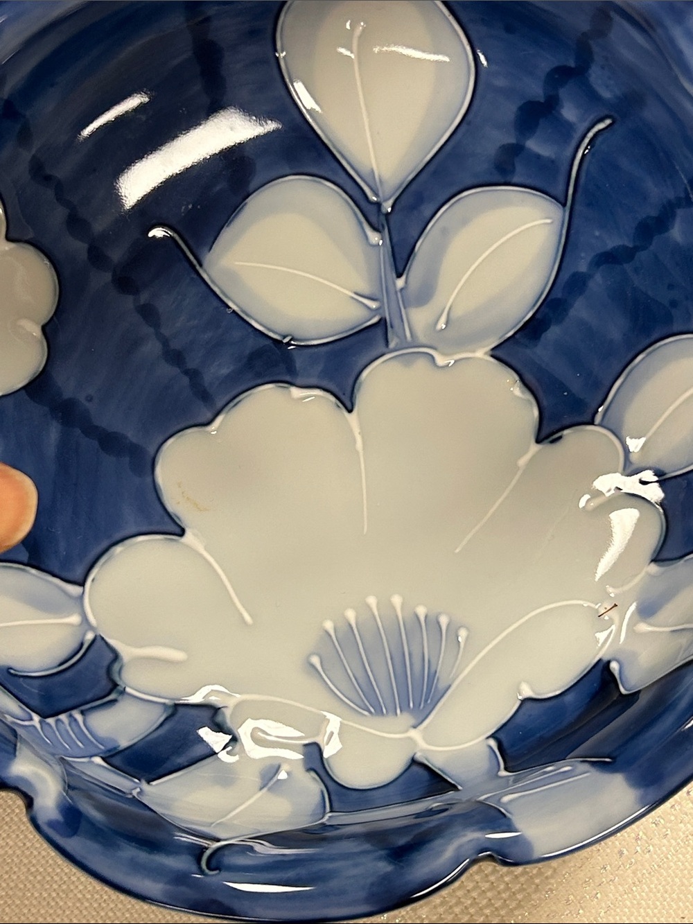 Fitz and Floyd, Japan, 7 inch blue and white porcelain floral bowl vintage image 3